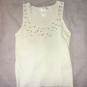 Beautiful Pearl Tank